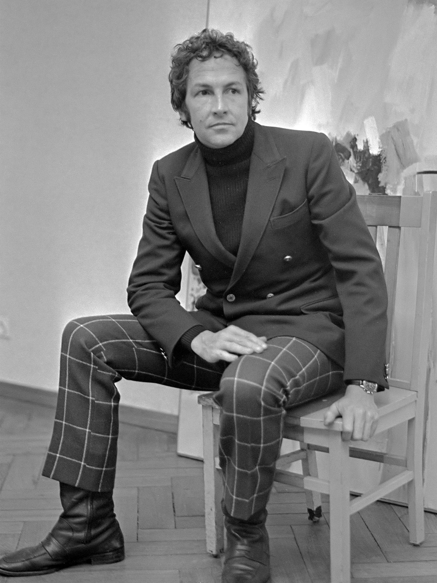 Robert Rauschenberg in 1968. Photo by Jack de Nijs for Anefo - Nationaal Archief.