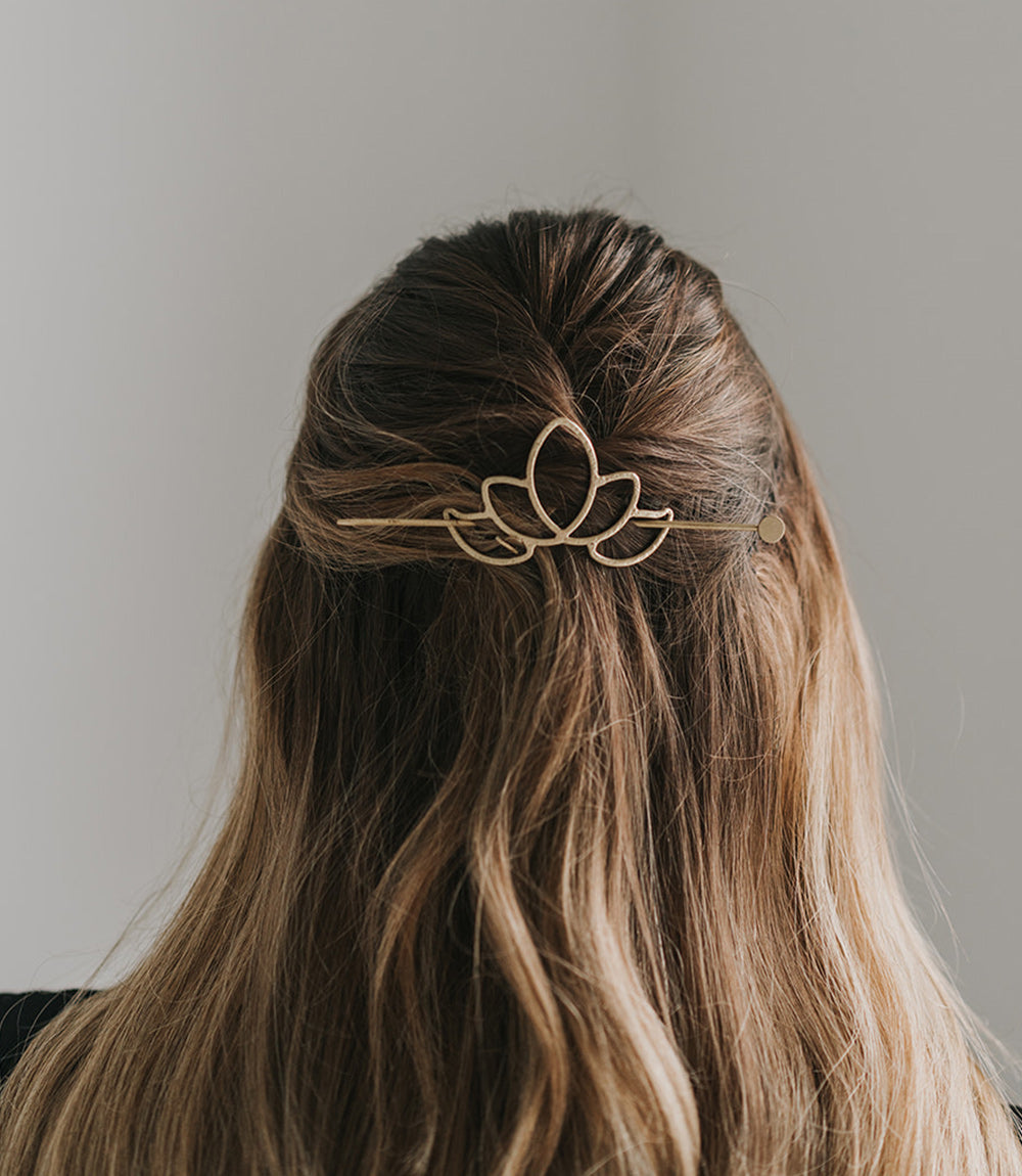 Kairavini Lotus Hair Slide with Stick (Gold)