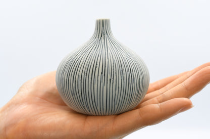 Tiny Congo Vase - Chrysler Museum Shop