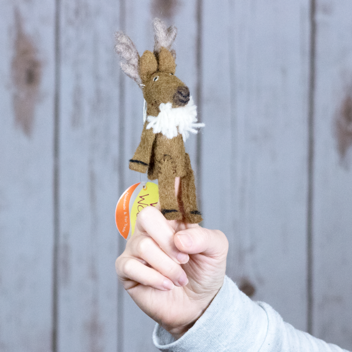 Marioneta de dedo de lana salvaje: ciervo