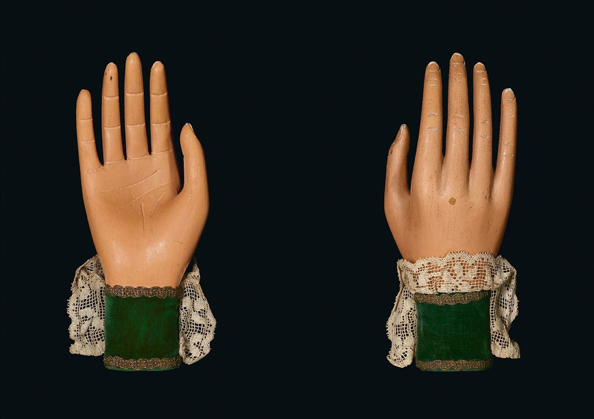 The Spectacle of Illusion:  Deception, Magic and the Paranormal