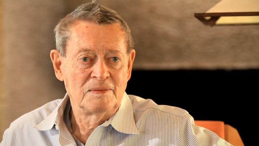 Bruce Brooks Pfeiffer