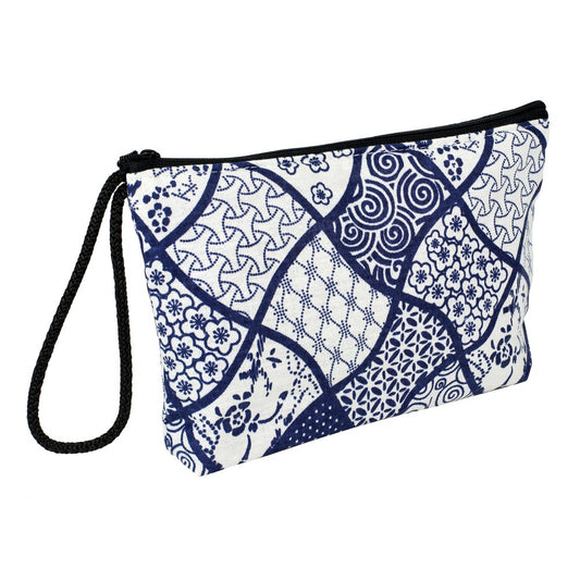 Tasche mit Reißverschluss: Blau-weißes „Quilt“-Muster