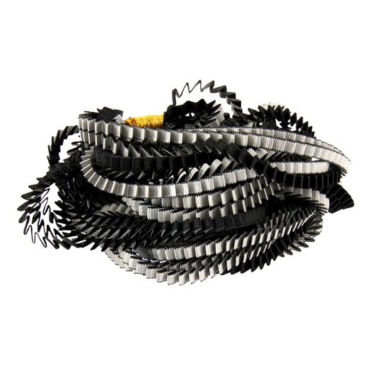 Essilp Halskette: Silber &amp; Schwarz