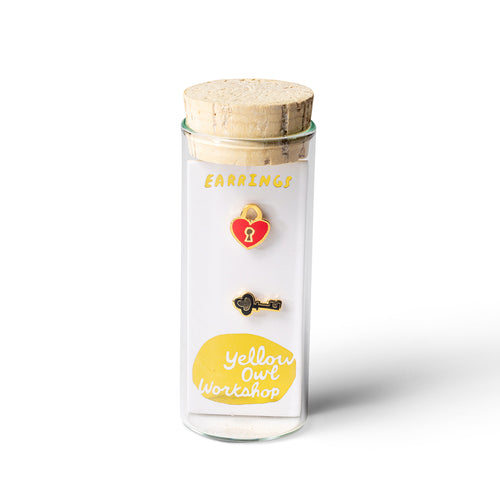 Künstlerische Ohrringe: Pinsel &amp; Farbpalette