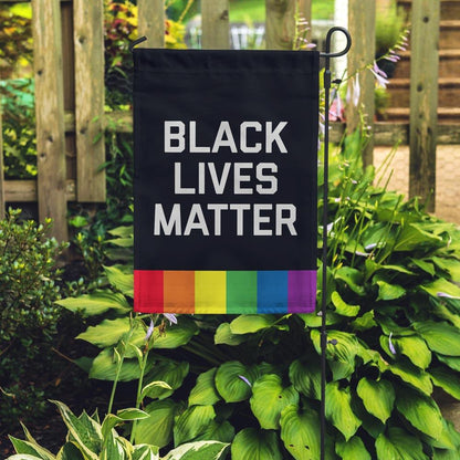 Black Lives Matter + Pride Garden Flaggen