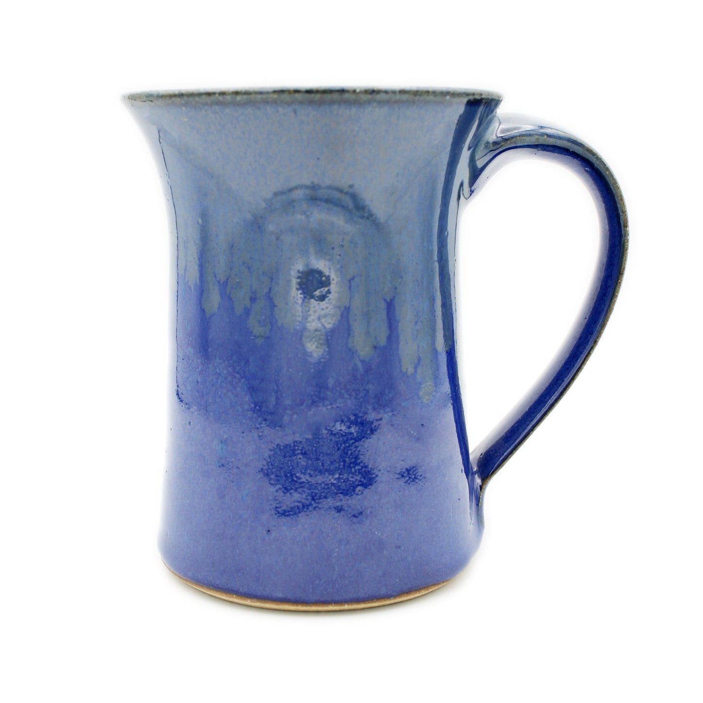 Taza hecha a mano con esmalte azul