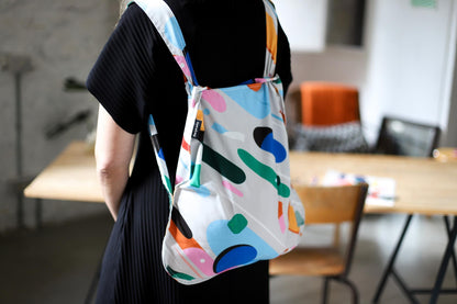 Notabag Convertible Tote: Obstsalat-Design