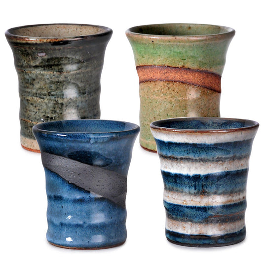 Set aus 4 Keramiktassen aus Japan